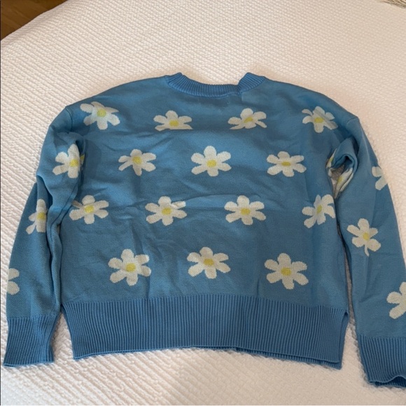 Beach Riot Sky Blue and Cream Knit Top - Picture 10 of 11